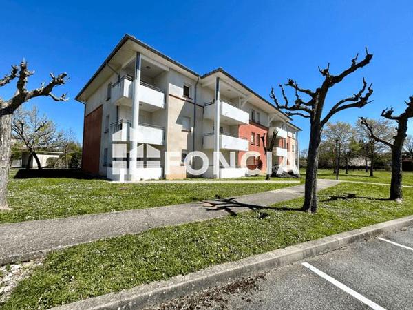 Location Appartement 2 pièces 47 m² - 15 AVENUE MARCEL PAGNOL Gaillac 81600