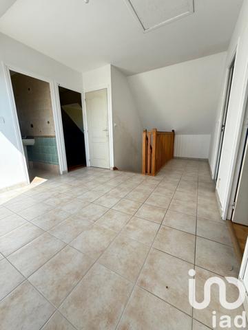 Maison 15 pièces de 445 m² à Rochecorbon (37210)