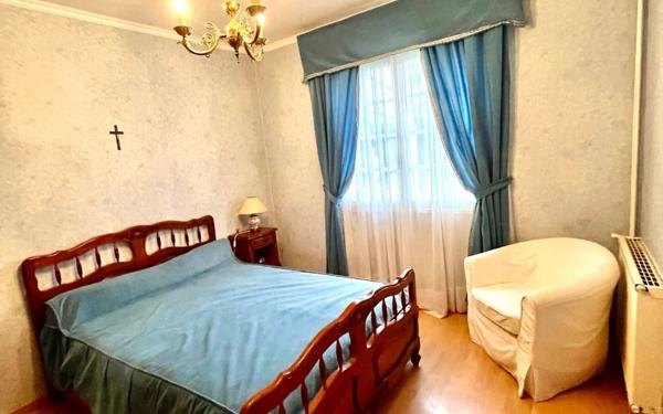 Maison à vendre    8 pièces • 158 m2 Saint-Loubès