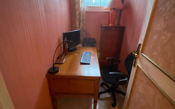 Maison à vendre    8 pièces • 158 m2 Saint-Loubès