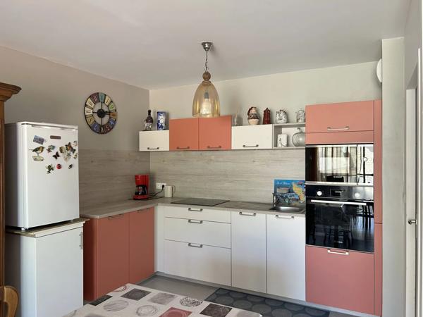 APPARTEMENT F3 NEUVILLE CENTRE
