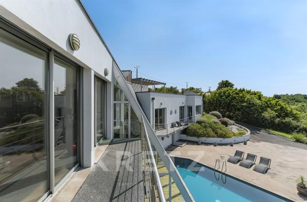 EXCLUSIVITÉ à Moissac – Maison d’architecte avec vue panoramique