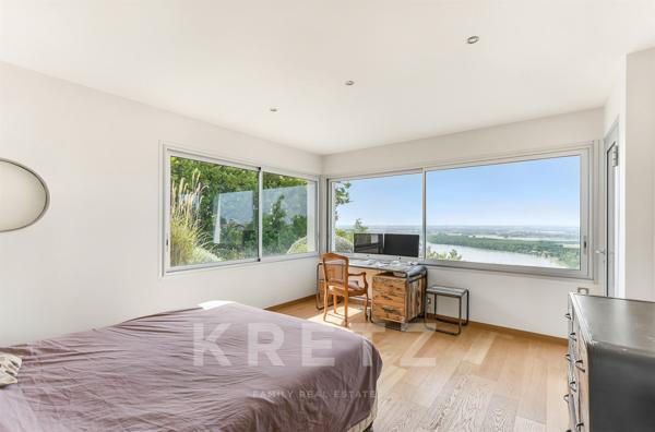 EXCLUSIVITÉ à Moissac – Maison d’architecte avec vue panoramique