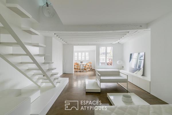 Duplex en dernier étage avec terrasse repensé par architecte