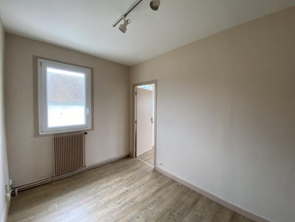 Location Bureau 4 pièces Compiègne (60200)