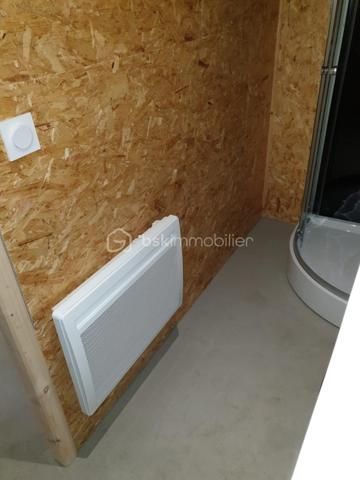 Local d'activités de 360 m²