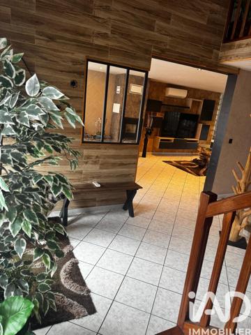 Maison à vendre 7 pièces 178,78 m² Viarmes