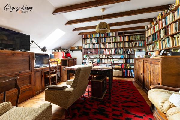 Ancienne bergerie avec terrain de 9000m²