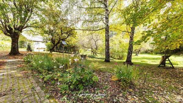 Ancienne bergerie avec terrain de 9000m²