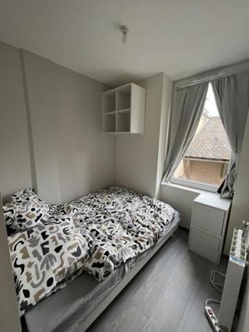 LOCATION T1 BIS MEUBLE RODEZ SANS FRAIS D'AGENCE