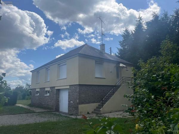 Maison à vendre à Aron en Mayenne (53440), ref : 046/815