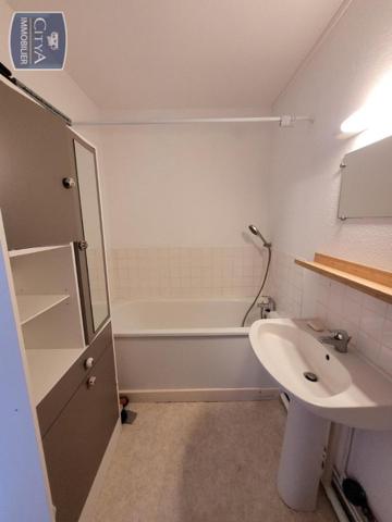 Location appartement Bourges (18000) 1 pièce 19.51m²