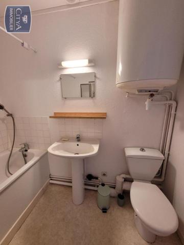 Location appartement Bourges (18000) 1 pièce 19.51m²