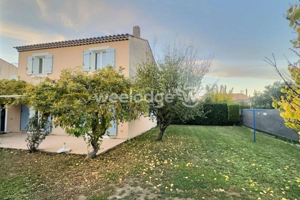 Maison à vendre 4 pièces de 99 m² à Peyrolles-en-Provence