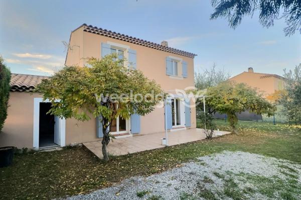 Maison à vendre 4 pièces de 99 m² à Peyrolles-en-Provence