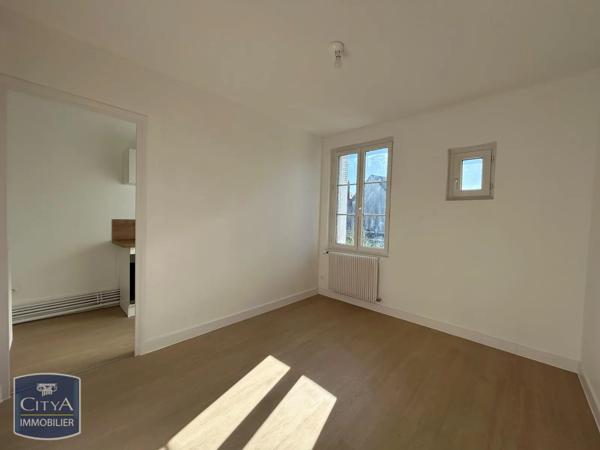 Appartement à louer 2 pièces 42.5m² Tours (37000)