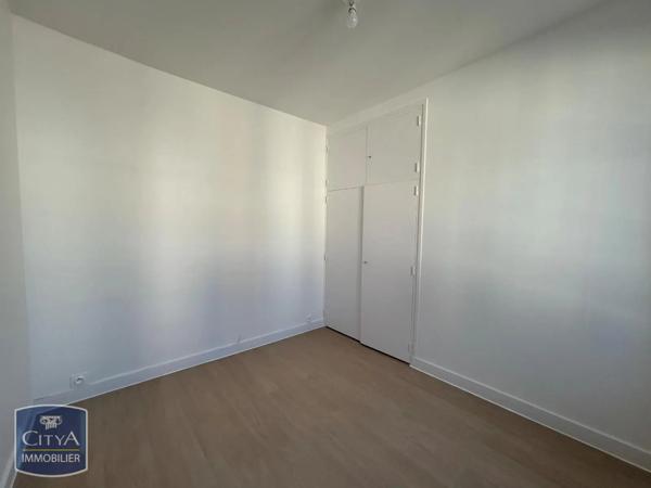 Appartement à louer 2 pièces 42.5m² Tours (37000)