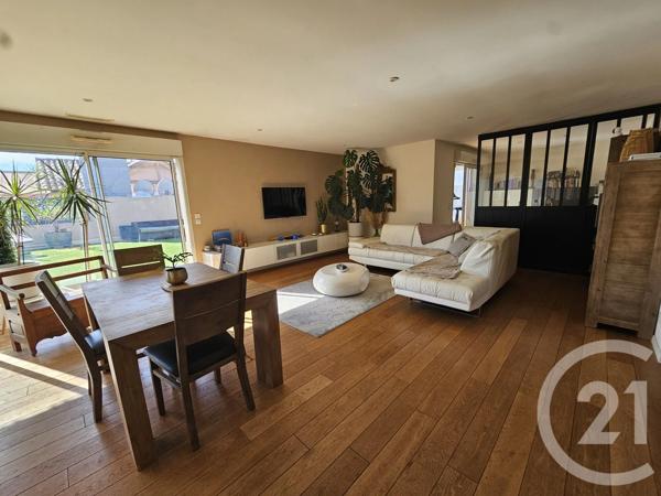 Appartement F4 à vendre  5 pièces - 133,49 m 2   LATTES  - 34