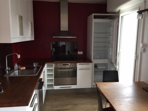 Dpt Hauts de Seine (92), à louer SEVRES appartement T2