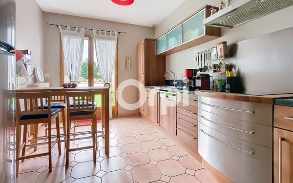 Maison à vendre    6 pièces • 160 m2 Lieuvillers