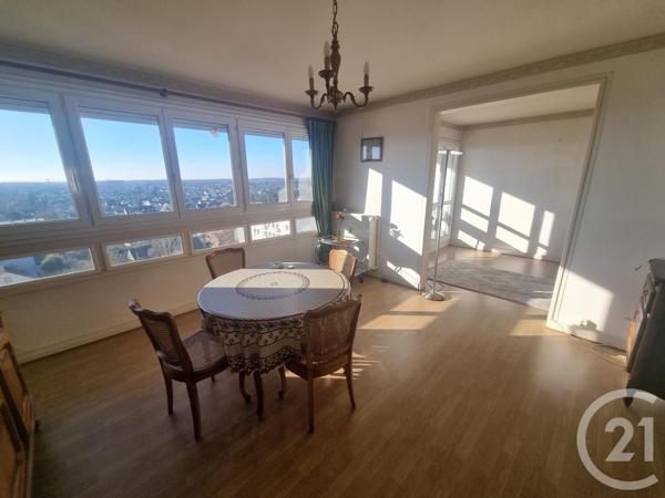 Appartement T4 à vendre  4 pièces - 73,43 m2 ORLEANS - 45