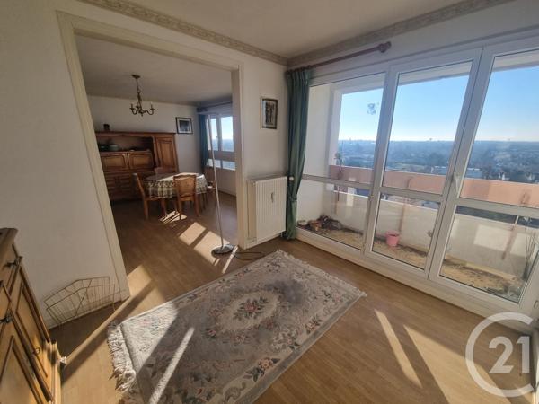 Appartement T4 à vendre  4 pièces - 73,43 m2 ORLEANS - 45