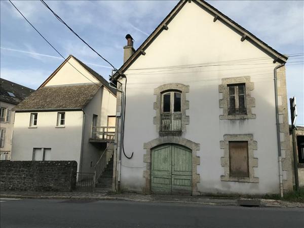 Immeuble à vendre |  Argentat |  410 m²