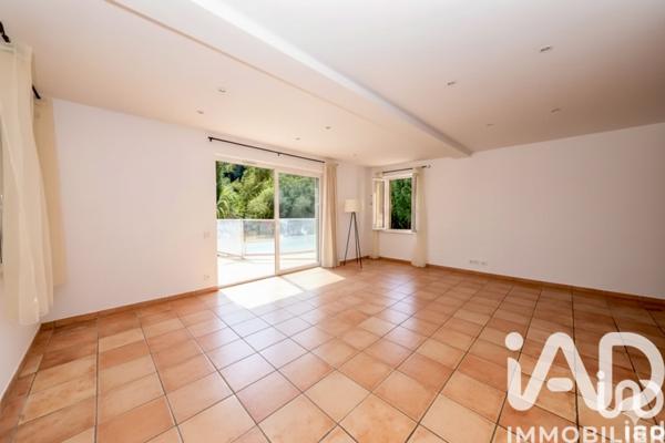 Maison à vendre 5 pièces 165 m² Falicon