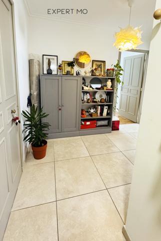 Grenoble (38100) appartement 2 pièces 56 m2