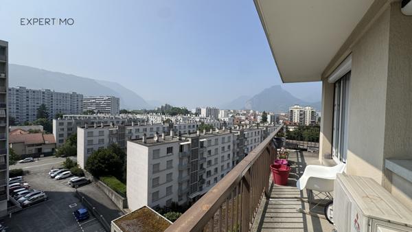 Grenoble (38100) appartement 2 pièces 56 m2