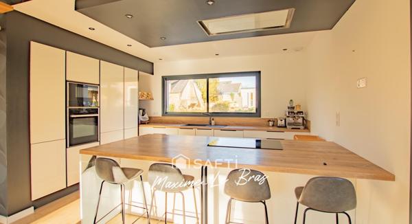 Maison contemporaine 6 pièces 2023 - 163 m2