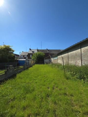 Ensemble immobilier de 128 m² avec jardin