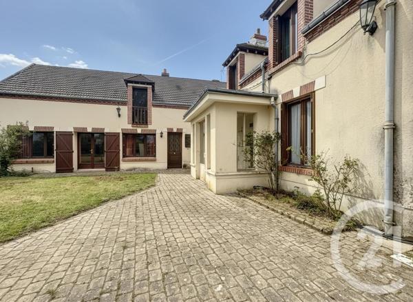 Maison à vendre  7 pièces - 207,19 m2 ST DENIS EN VAL - 45