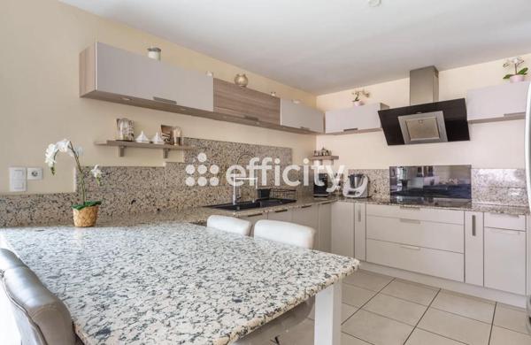 Maison 7 pièces - 181 m²