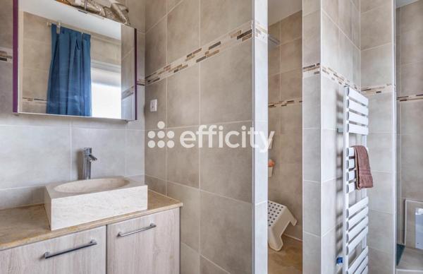 Maison 7 pièces - 181 m²