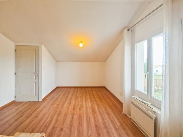 Maison 5 pièces - 90 m²