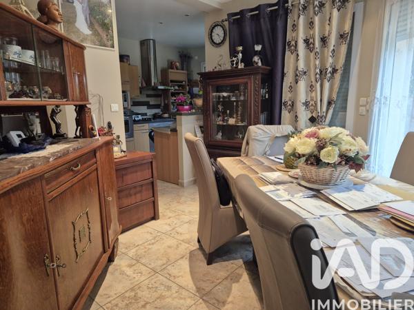 Maison à vendre 8 pièces 140 m² Moret-Loing-et-Orvanne
