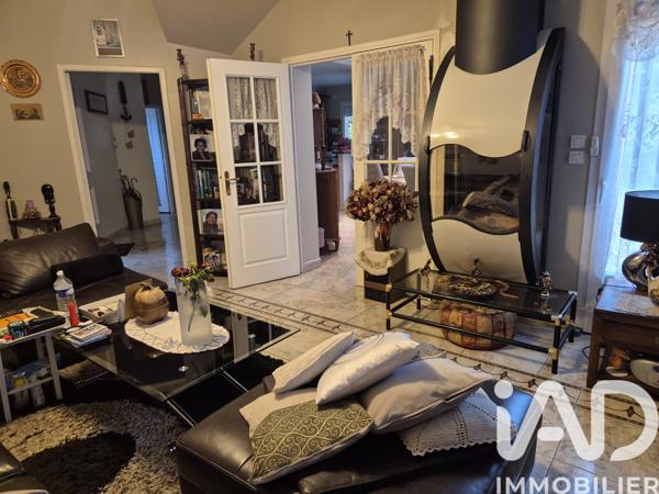 Maison à vendre 8 pièces 140 m² Moret-Loing-et-Orvanne