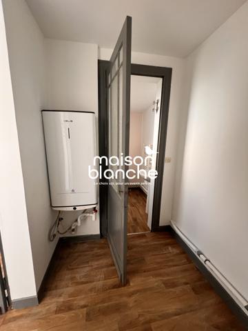 APPARTEMENT T1 AVEC JARDIN - ST MEDARD EN JALLES CENTRE