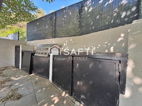 T4 avec magnifique terrasse et cuisine d'été