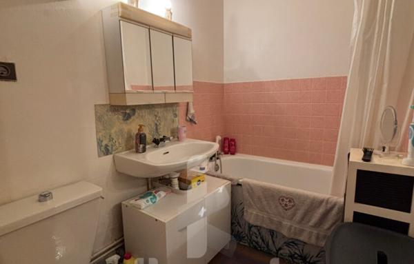 Idéal pied-à-terre ou investissement   Studio avec balcon au cœur d’Arcachon