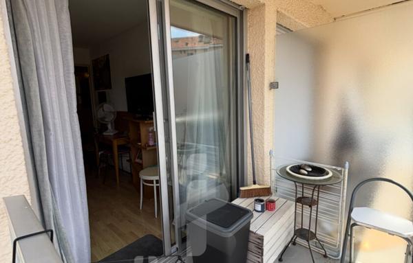 Idéal pied-à-terre ou investissement   Studio avec balcon au cœur d’Arcachon