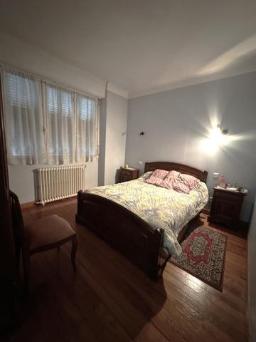 Maison 60's spacieuse avec grand garage et jardin