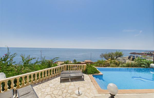 Villa d'exception avec vue mer