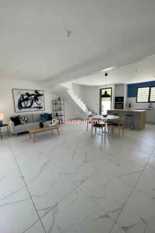 Maison à vendre 4 pièces de 130 m²