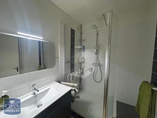 Appartement à vendre 2 pièces 53.7m² Saint-Étienne (42100)