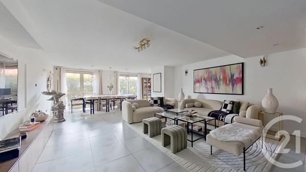 Appartement F5 à vendre  5 pièces - 157,58 m2 NOGENT SUR MARNE - 94