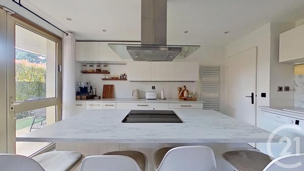 Appartement F5 à vendre  5 pièces - 157,58 m2 NOGENT SUR MARNE - 94