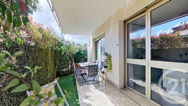 Appartement F5 à vendre  5 pièces - 157,58 m2 NOGENT SUR MARNE - 94