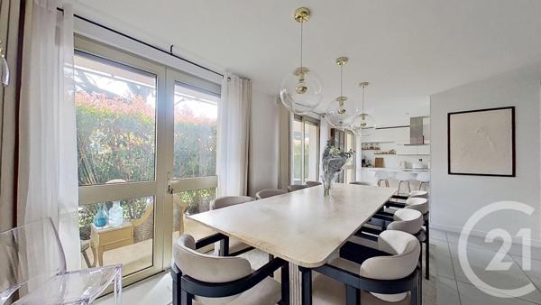 Appartement F5 à vendre  5 pièces - 157,58 m2 NOGENT SUR MARNE - 94